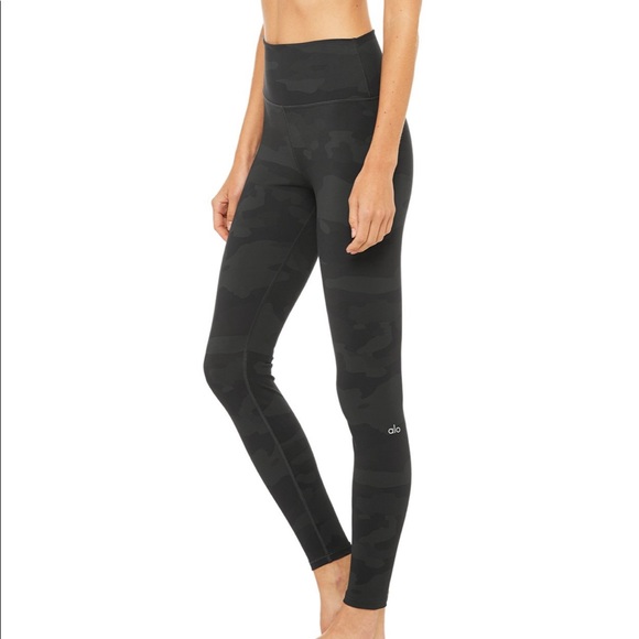 NEW ALO Yoga Camo High-Waist Vapor Legging Black - Picture 4 of 8